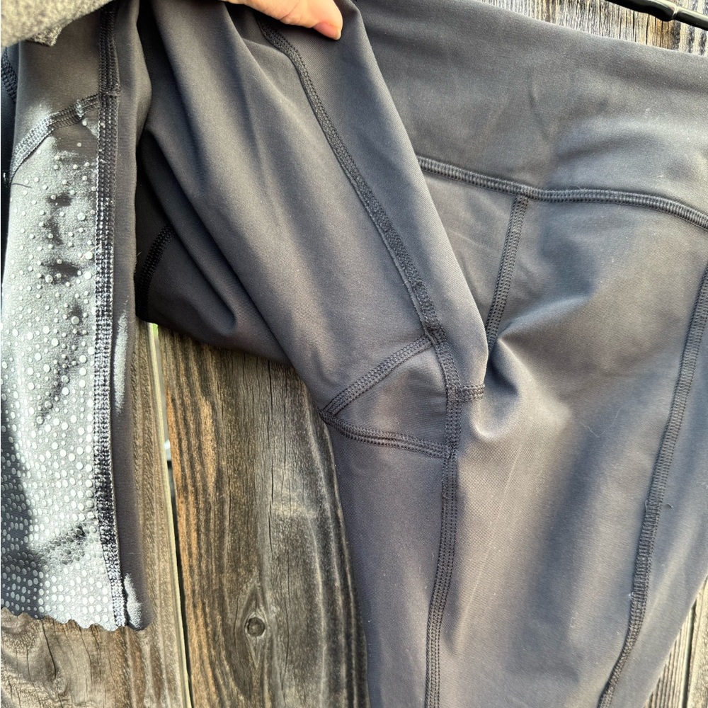 Lululemon Athletica Black Silver Tight Stuff Full Length Reflective Leggings 6 - Picture 4 of 14